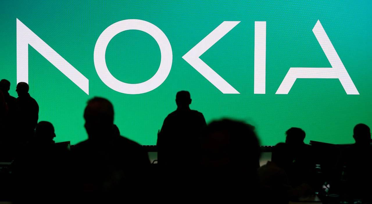Nokia давит на конкурентов в Европе  патентами