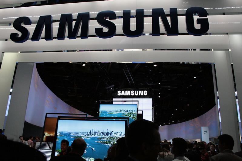 Samsung завяз в патентном споре с AGIS Software 
