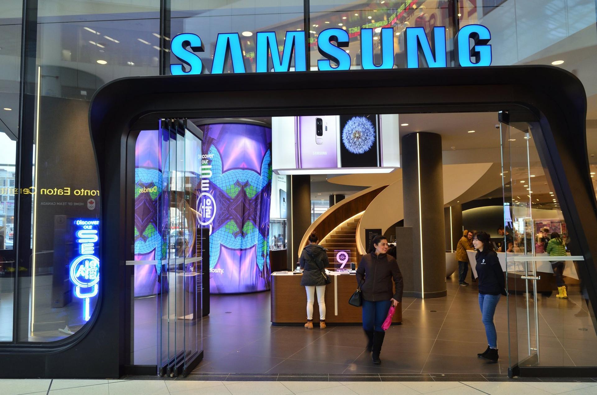 Samsung не удалось добиться пересмотра решения по патентному иску Solas OLED