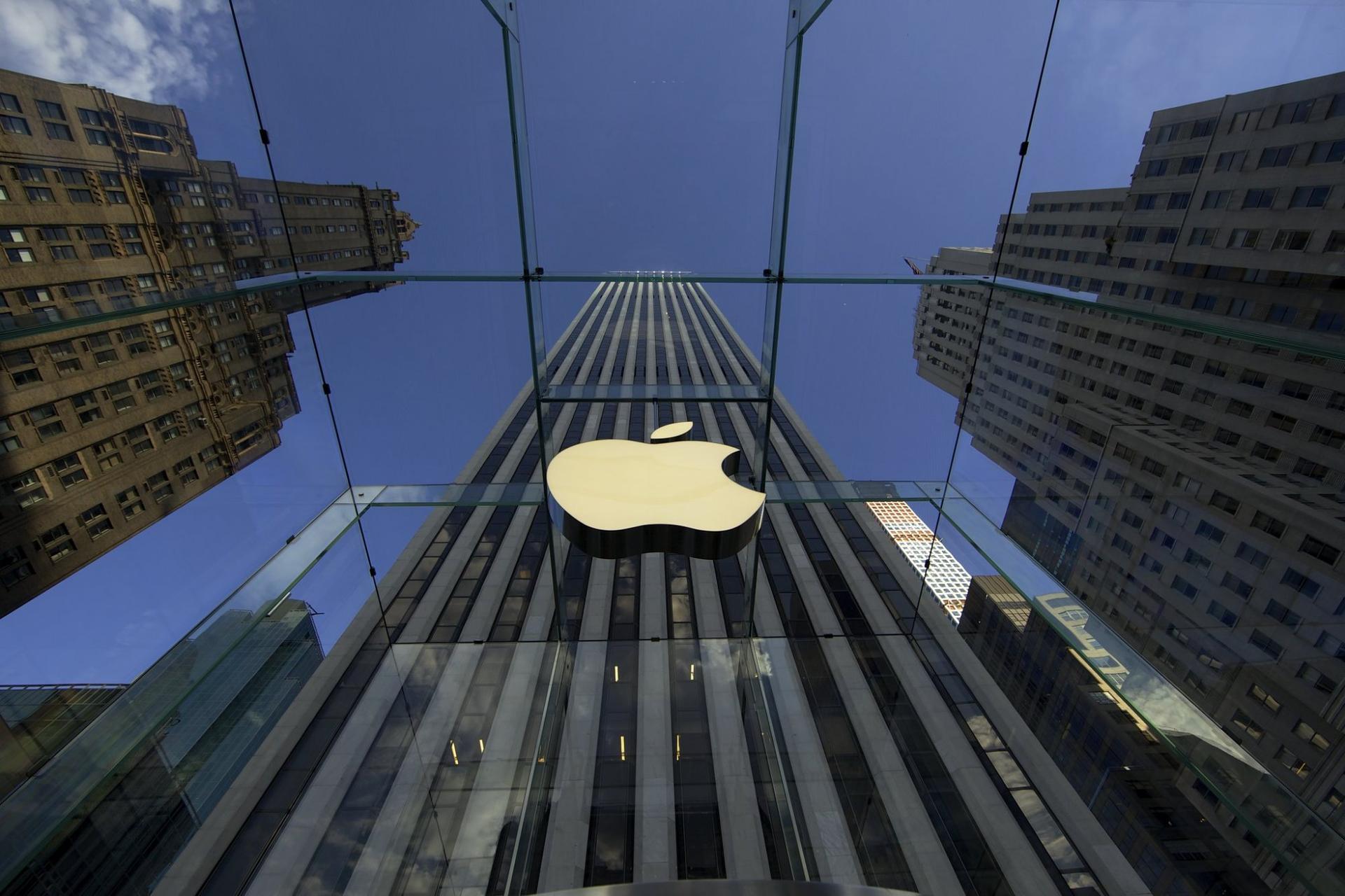 Apple признан самым дорогим брендом в мире