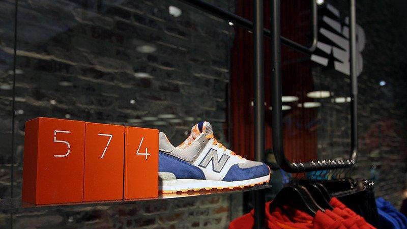 New Balance подала в суд на Michael Kors из-за обуви с буквой N