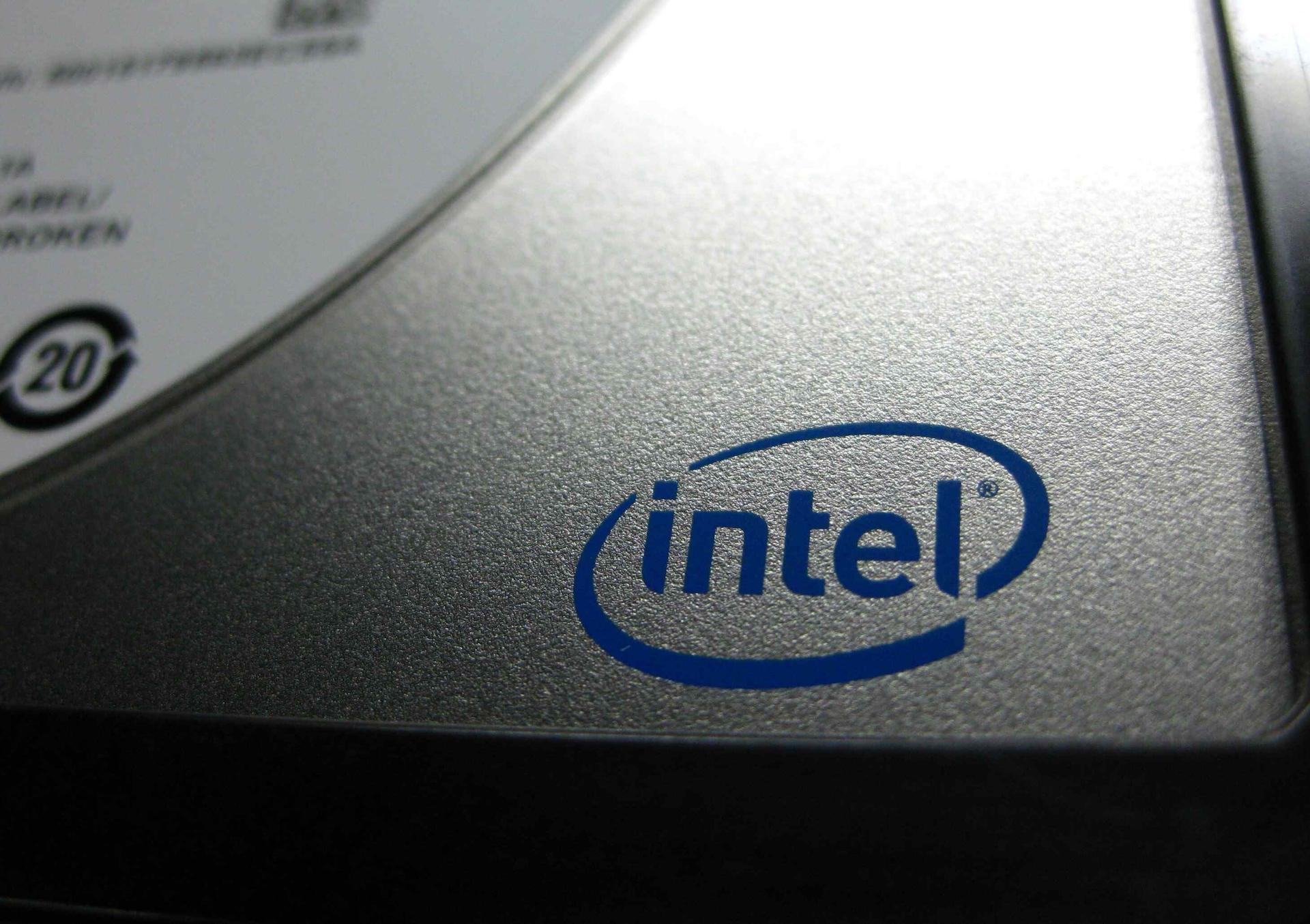Белоруссия останется без «Макдоналдса», Intel отдаст сотни миллионов долларов из-за патентного спора, а у Яндекса отбирают товарный знак
