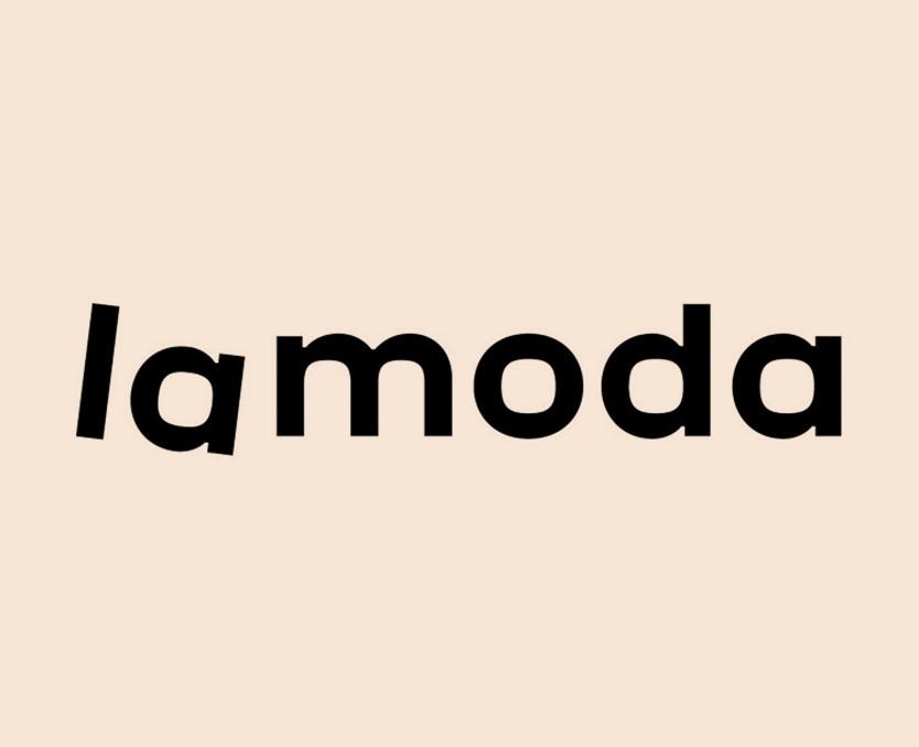 Высокая мода с доставкой на дом: история Lamoda
