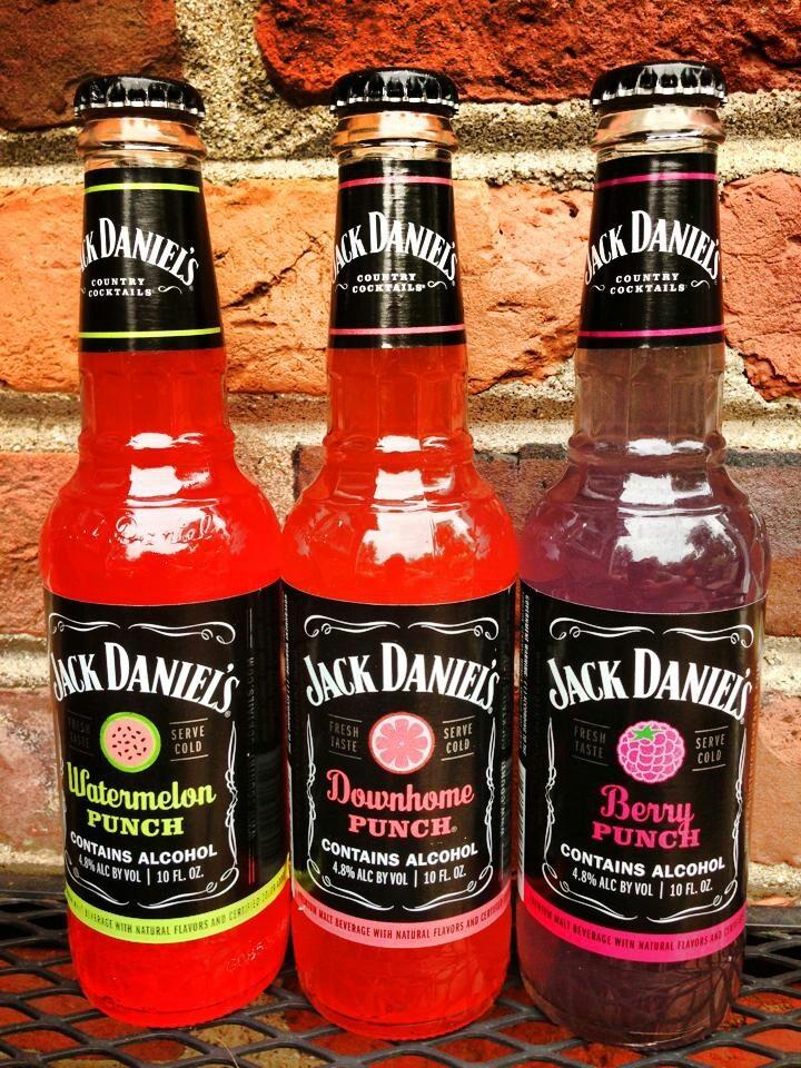 Владелец Jack Daniel's намерен судиться с производителем алкогольных лимонадов Max & Jack's 