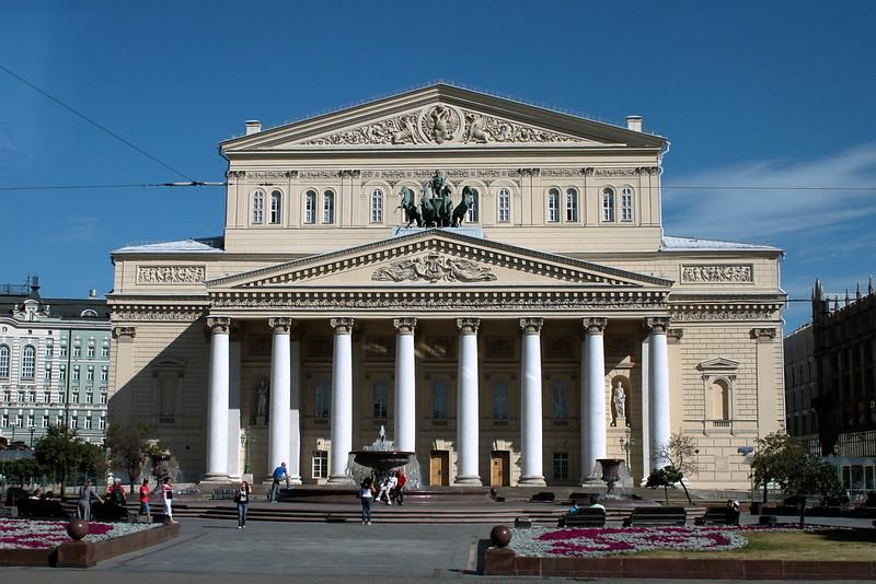 Как Большой театр запретил использовать слово BOLSHOI хостелу: история одного дела
