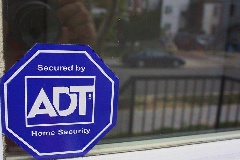 Компании Ring и ADT уладили спор о товарном знаке