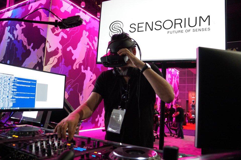 Суд отказался регистрировать бренд Sensorium Galaxy для метавселенной