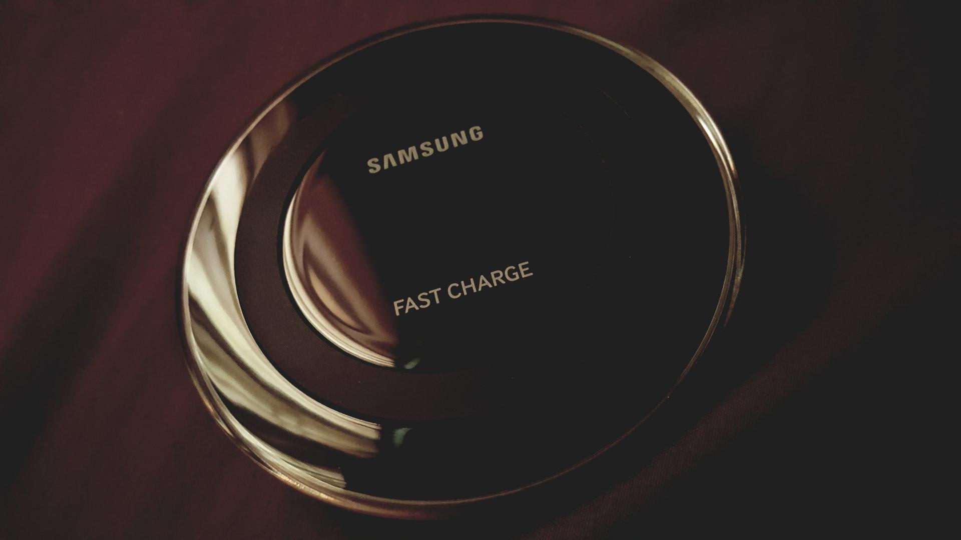 Дайджест новостей в сфере ИС: иск против Samsung, борьба ФАС с «ЁбиДоЁби» и пояс от храпа