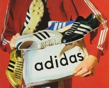Три полоски на кедах: история Adidas