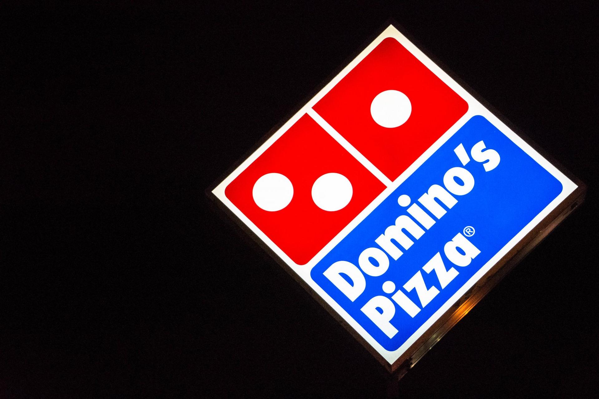 Domino’s Pizza: от грандиозных скандалов к технологиям будущего