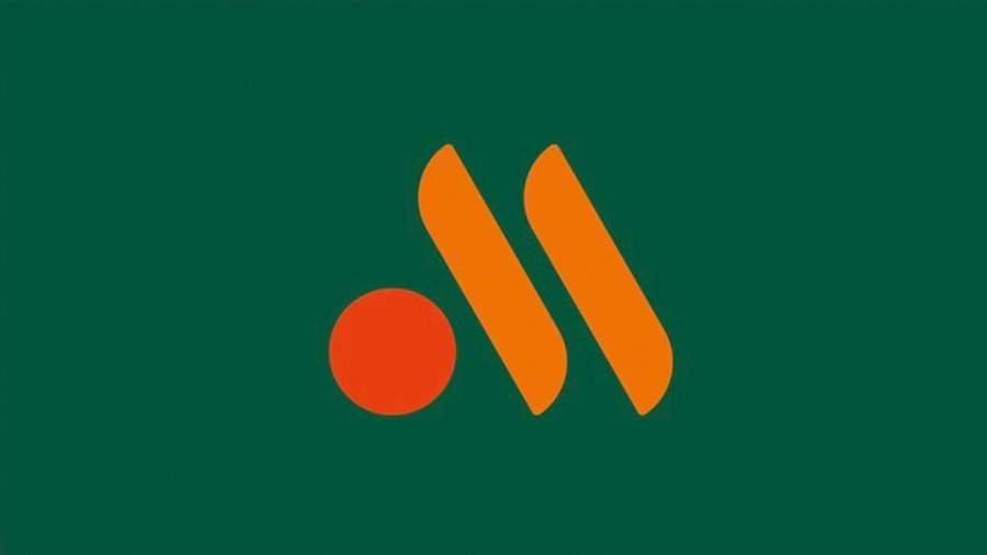 «Русский Макдональдс» официально представил новый логотип