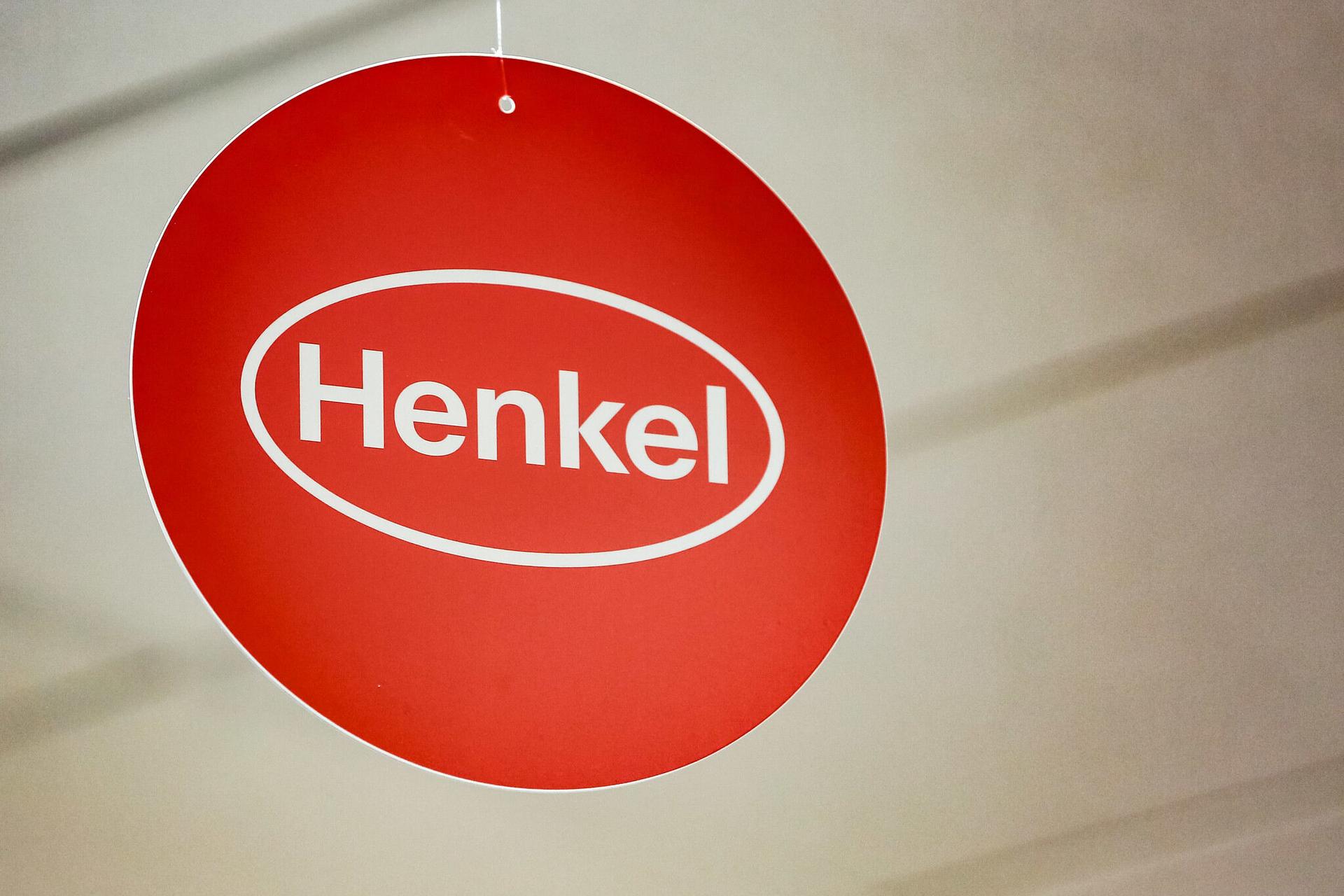 Zara, Bershka меняют названия, Henkel уходит, а косметические бренды возвращаются: дайджест главных новостей
