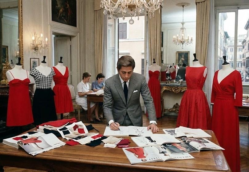 Валентино Гаравани: как обычный парень из низов создал крупнейший дом моды Италии?